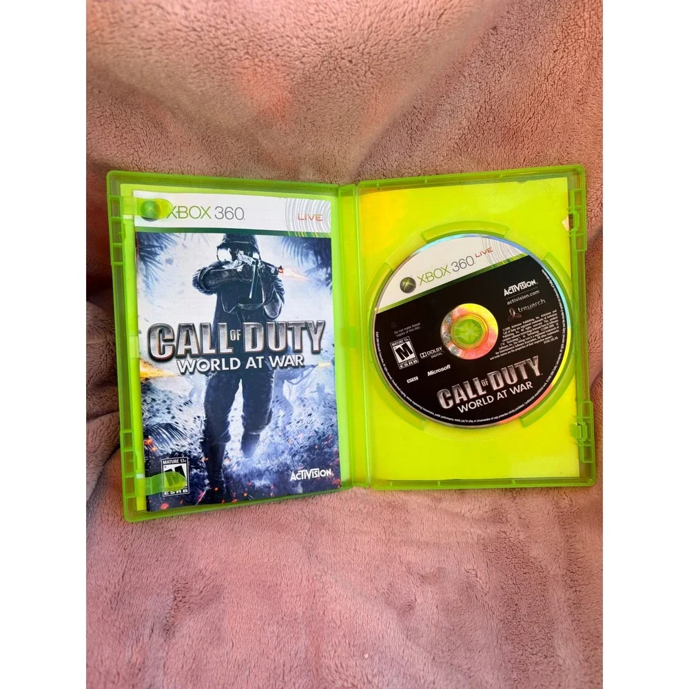 Call of Duty World at War Xbox 360 Activision 2008 CIB Complete with Manual